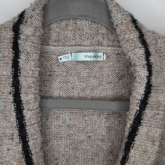 Cardigan Sweater Maurices Medium - Picture 2 of 7